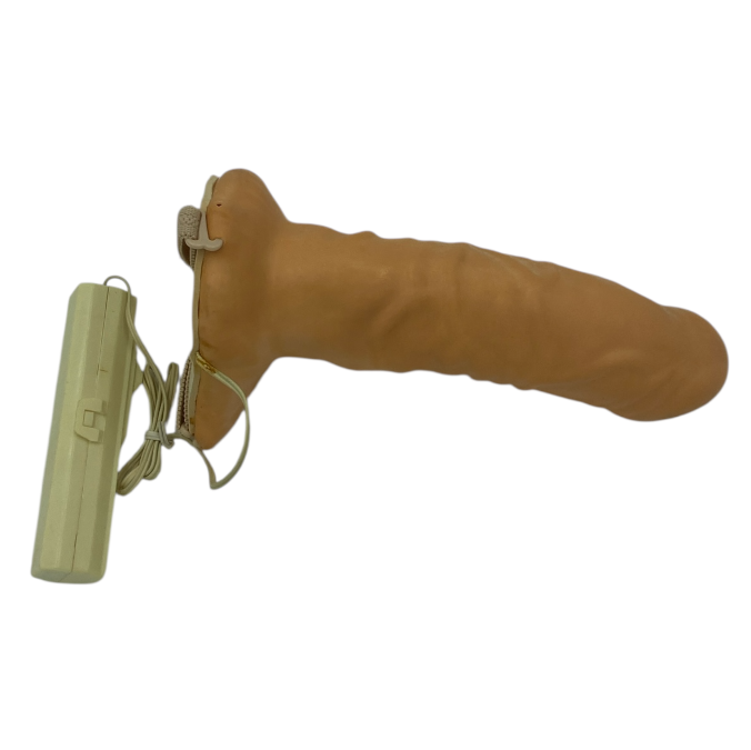 Vibrating Strap-On – Huidskleur | ca. 10 cm | Realistisch & Verstelbaar