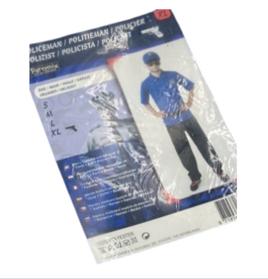 Verleidelijke Politieman Verkleedset – Blauw Shirt, Zwarte Broek, Riem & Pet