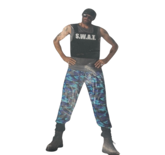 Kinky SWAT Verkleedset – Camo Broek & Zwarte Top met S.W.A.T.-opdruk